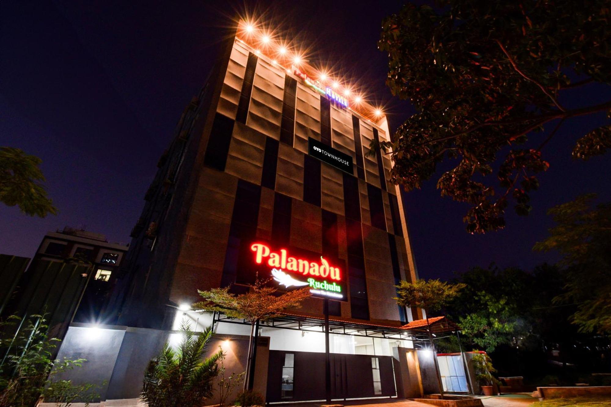 Super Townhouse Unnam Hotels Backside Of Tabala Rasa Pub, Financial District Haiderabad Buitenkant foto